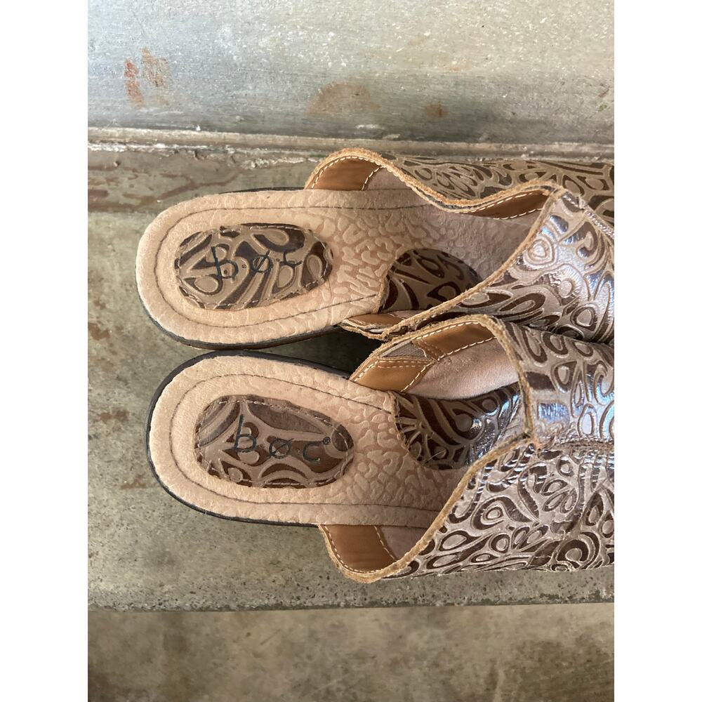 b.o.c. Brown Embossed leather lug sole platform wedge sandal - Picture 7 of 12